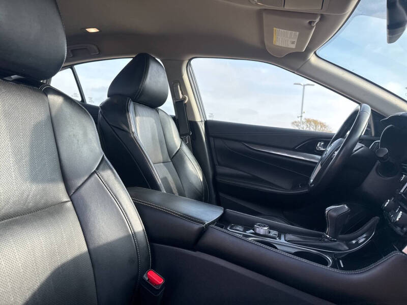 2021 Nissan Maxima 3.5 SV