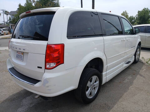 2013 Dodge Grand Caravan SE