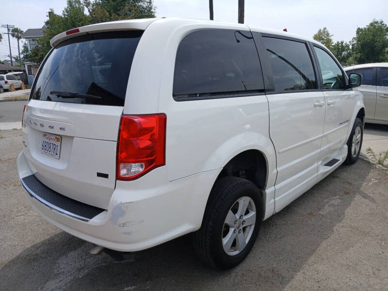 2013 Dodge Grand Caravan SE