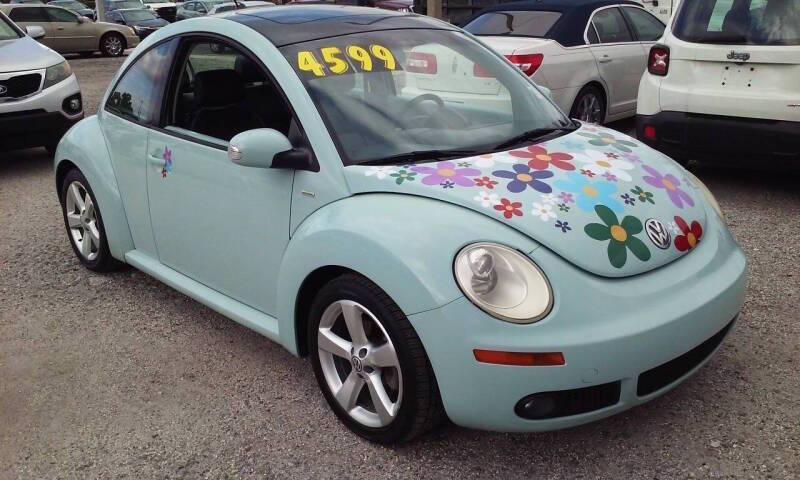 2010 Volkswagen New Beetle Base PZEV