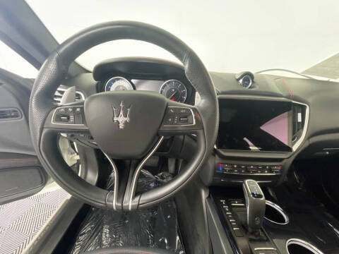 2022 Maserati Ghibli Modena
