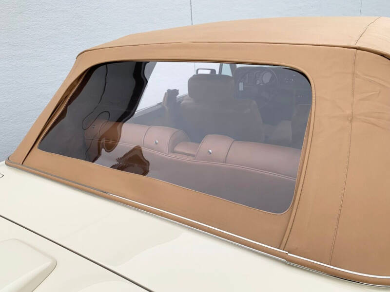 1989 Rolls-Royce Corniche