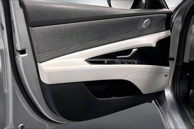 2023 Hyundai Elantra