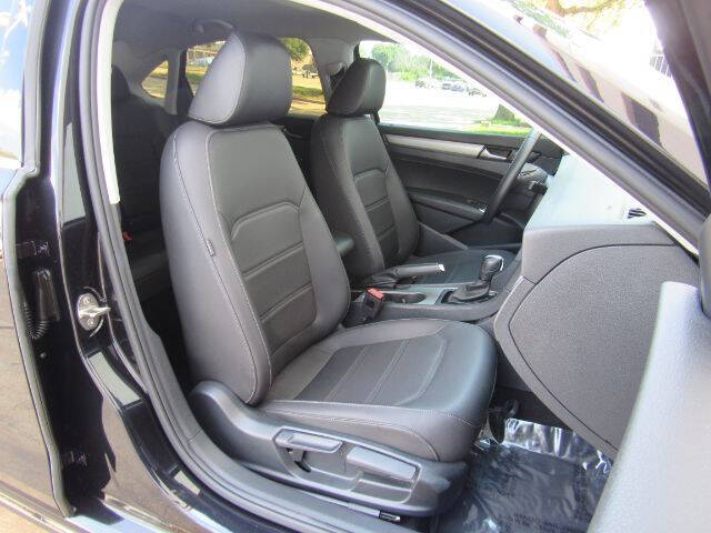 2022 Volkswagen Passat SE