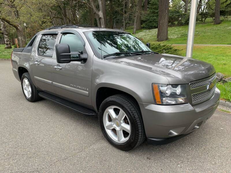 2007 Chevrolet Avalanche for sale at All Star Automotive in Tacoma WA