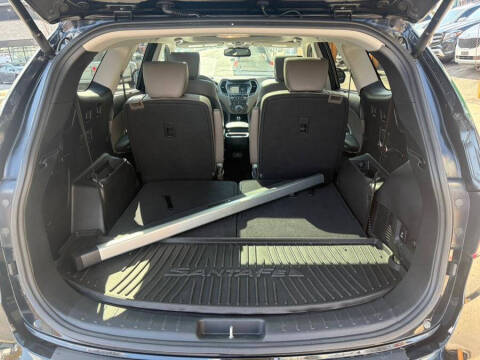 2017 Hyundai Santa Fe Limited Ultimate