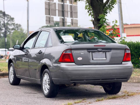 2007 Ford Focus ZX4 SE