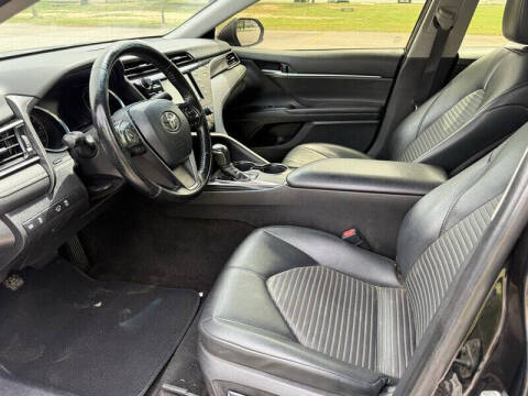 2019 Toyota Camry SE