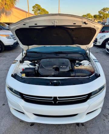 2015 Dodge Charger SE