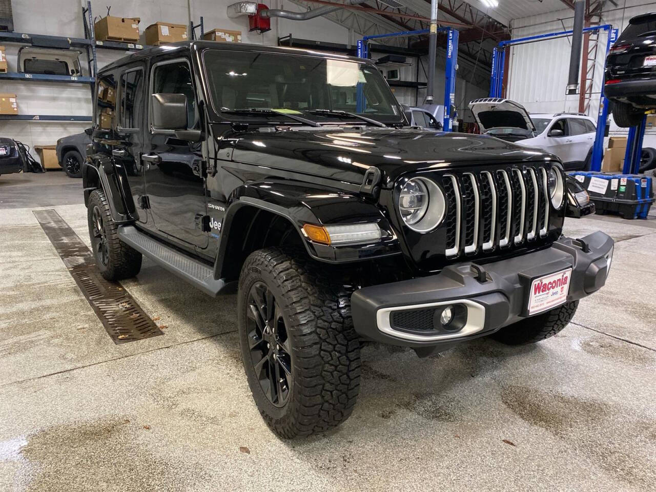 2021 Jeep Wrangler Unlimited for sale at Victoria Auto Sales in Victoria, MN