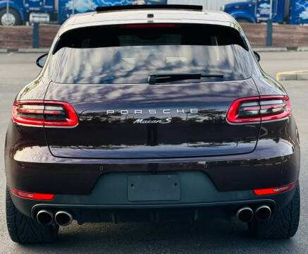 2017 Porsche Macan S