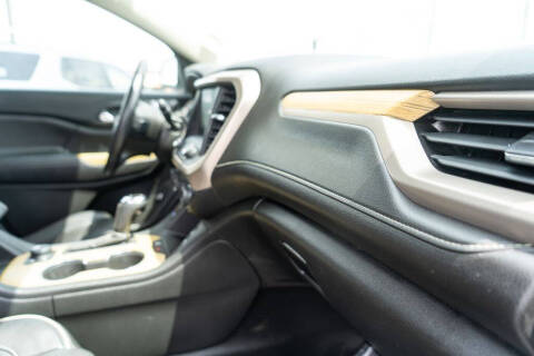 2018 GMC Acadia Denali