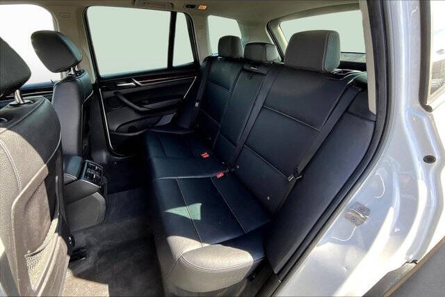 2017 BMW X3 sDrive28i