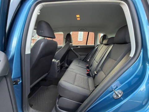 2017 Volkswagen Tiguan 2.0T S