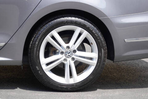 2013 Volkswagen Passat TDI SEL Premium