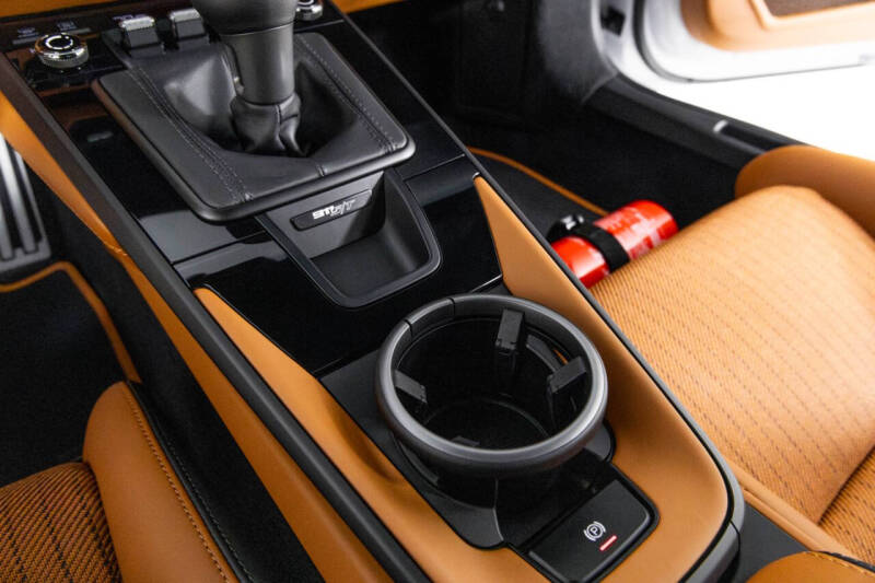 2024 Porsche 911 S/T