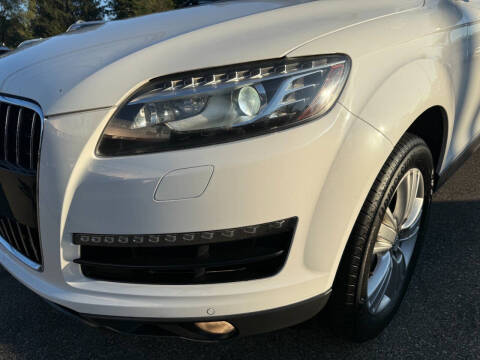 2011 Audi Q7 3.0T quattro Premium Plus