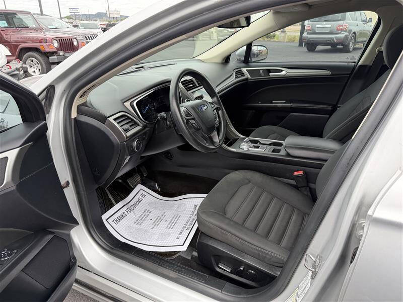 2019 Ford Fusion SE