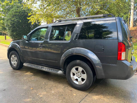 2011 Nissan Pathfinder LE
