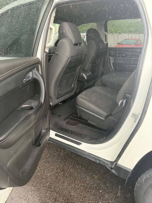 2014 GMC Acadia SLE-2