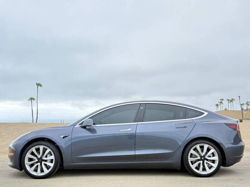 2020 Tesla Model 3 Standard Range Plus