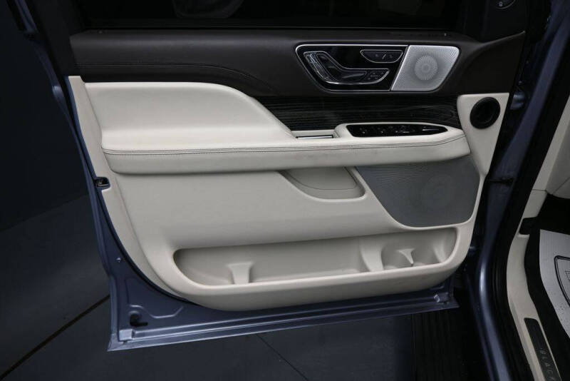 2024 Lincoln Navigator Black Label