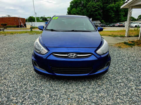 2017 Hyundai Accent SE