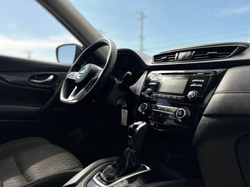 2017 Nissan Rogue