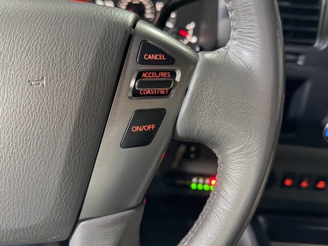 2019 Nissan NV 3500 HD SL