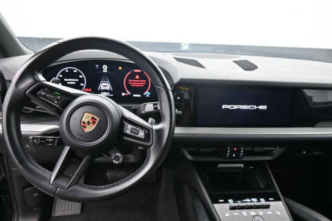 2024 Porsche Cayenne