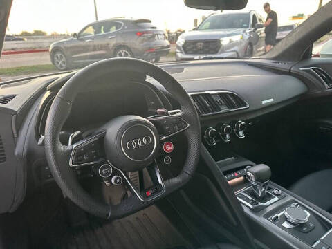 2023 Audi R8 5.2 V10 performance