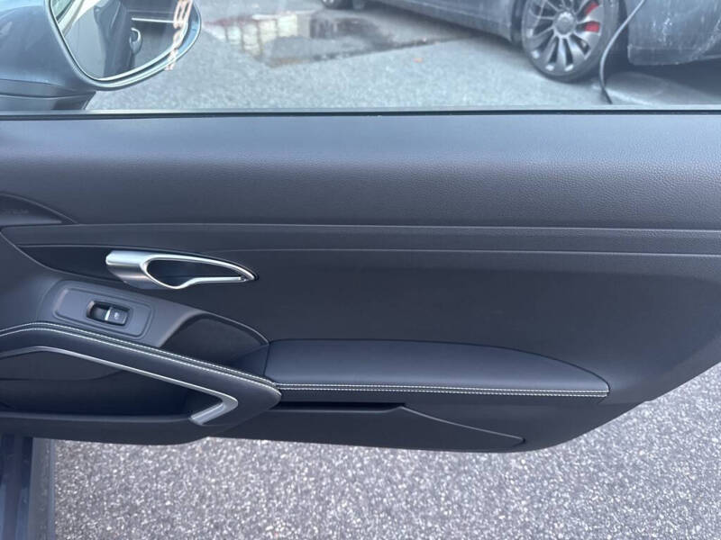 2025 Porsche 718 Boxster