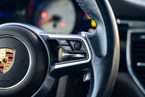 2017 Porsche Macan S