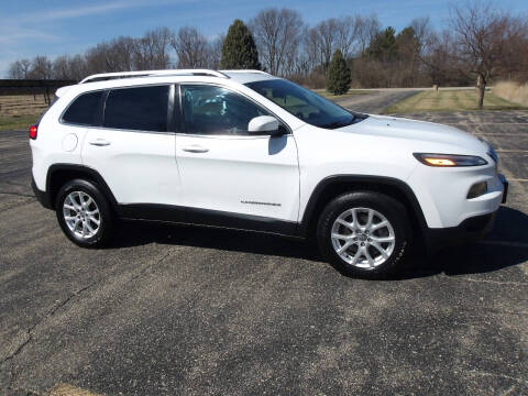 2015 Jeep Cherokee for sale at Crossroads Used Cars Inc. in Tremont IL