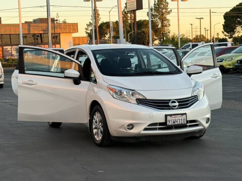 2016 Nissan Versa Note SV