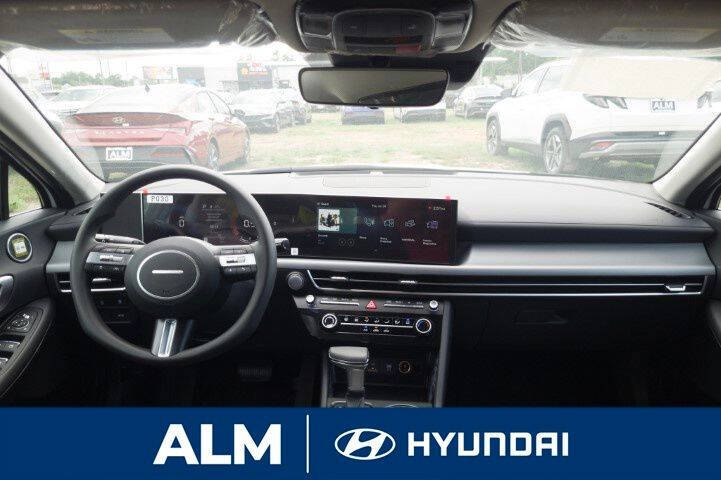 2025 Hyundai Sonata SE