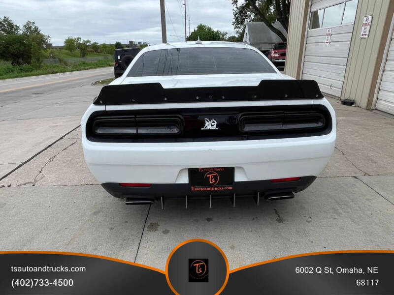 2016 Dodge Challenger