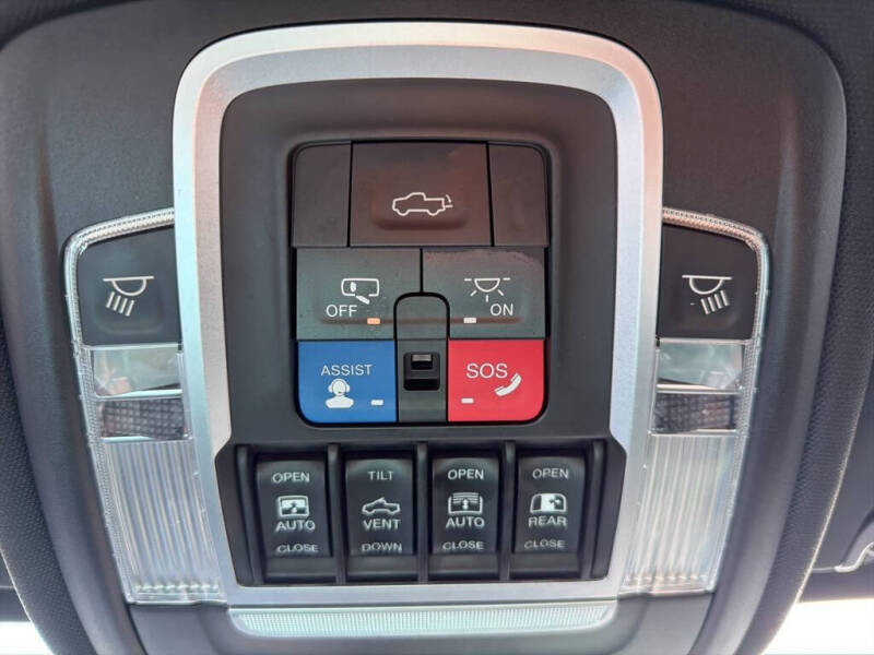 2019 RAM 1500 Laramie