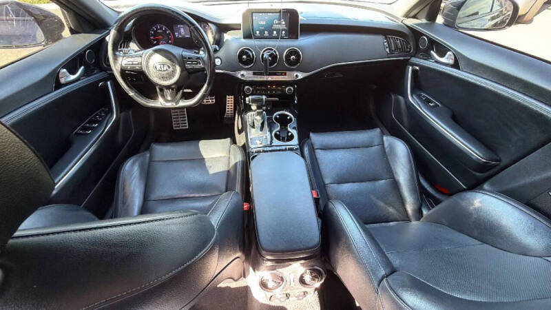 2021 Kia Stinger