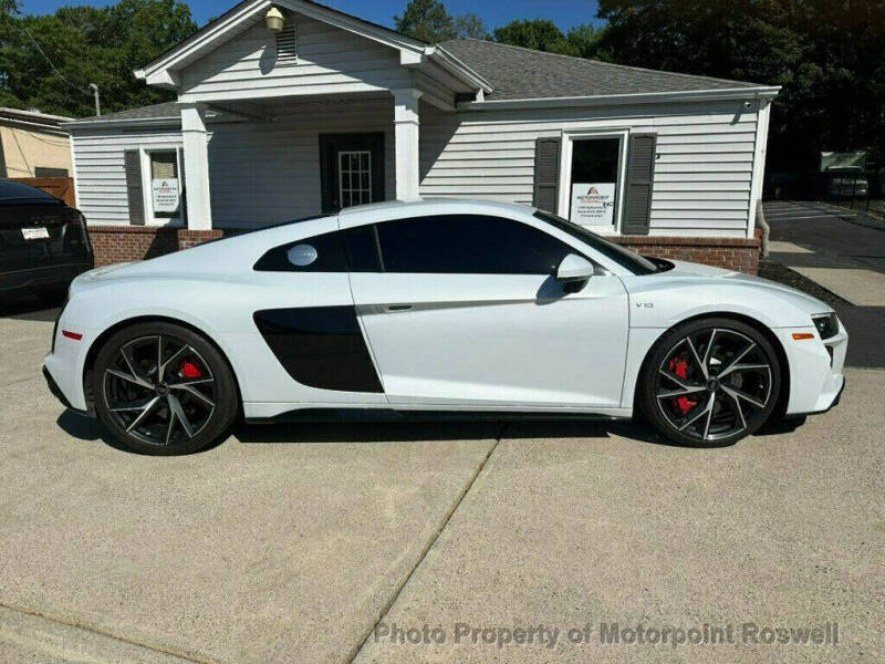 2023 Audi R8 5.2 V10 performance
