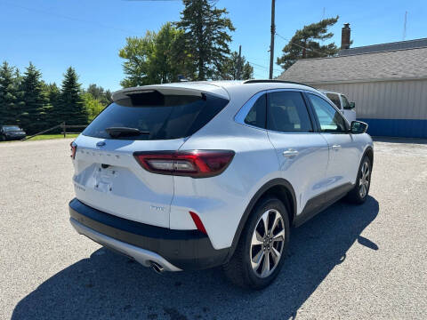 2025 Ford Escape Platinum
