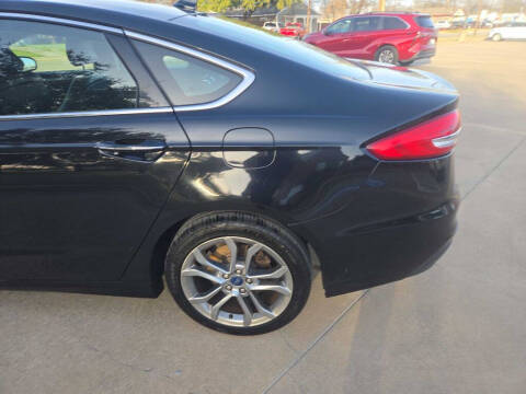 2019 Ford Fusion SEL