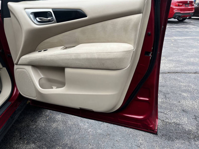 2015 Nissan Pathfinder S