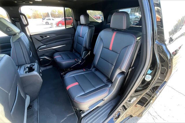 2025 Chevrolet Traverse RS