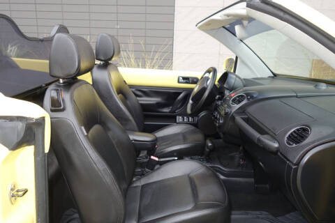 2008 Volkswagen New Beetle Convertible SE