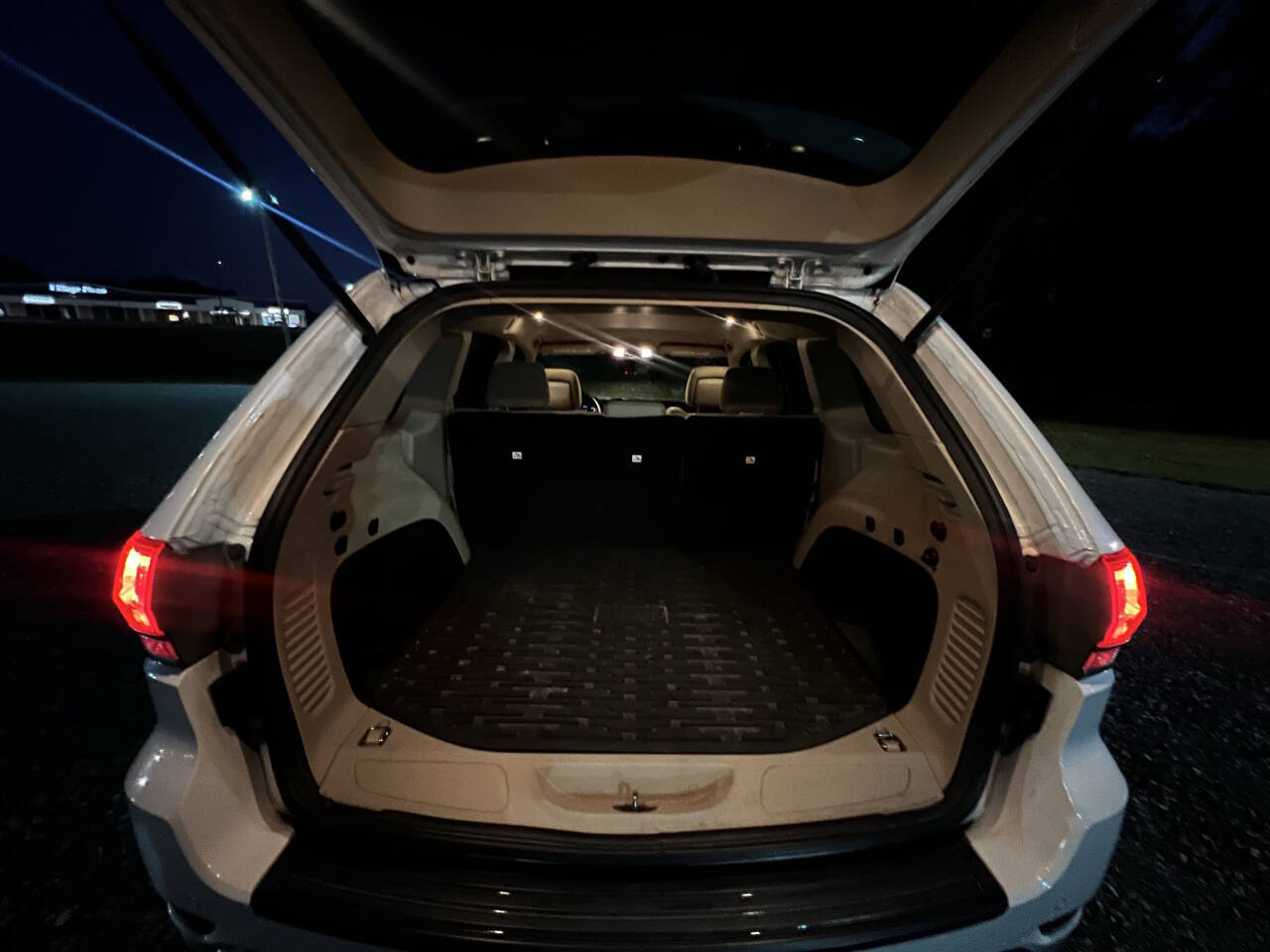 JeepGrand Cherokee15