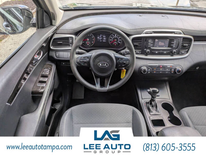 2016 Kia Sorento LX