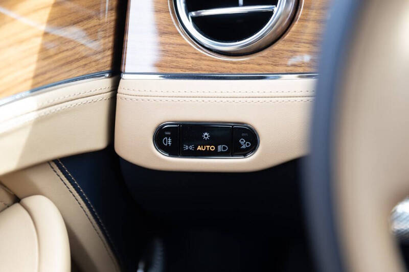 2022 Bentley Continental GT V8