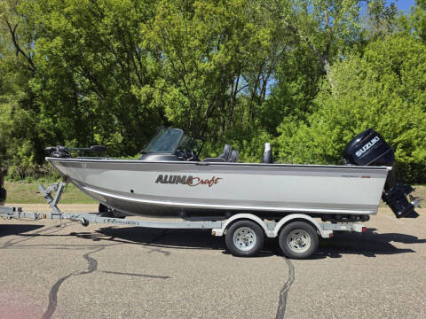 2023 Alumacraft Trophy 205