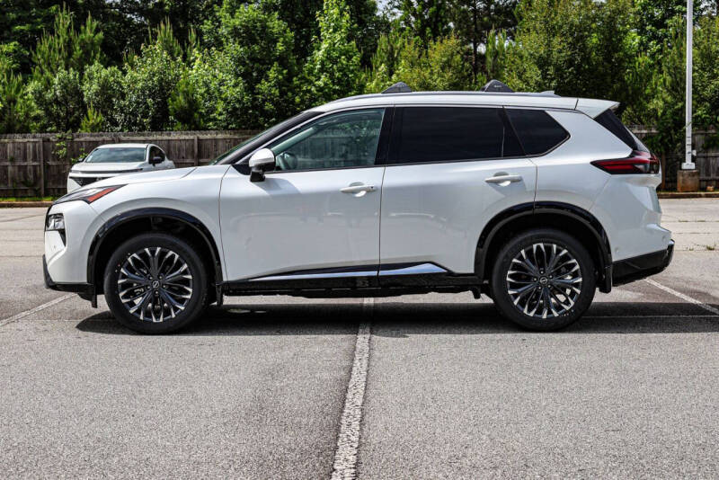 2025 Nissan Rogue Platinum